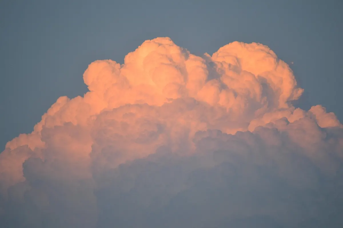 How to Spot a Cumulonimbus and Predict a Thunderstorm